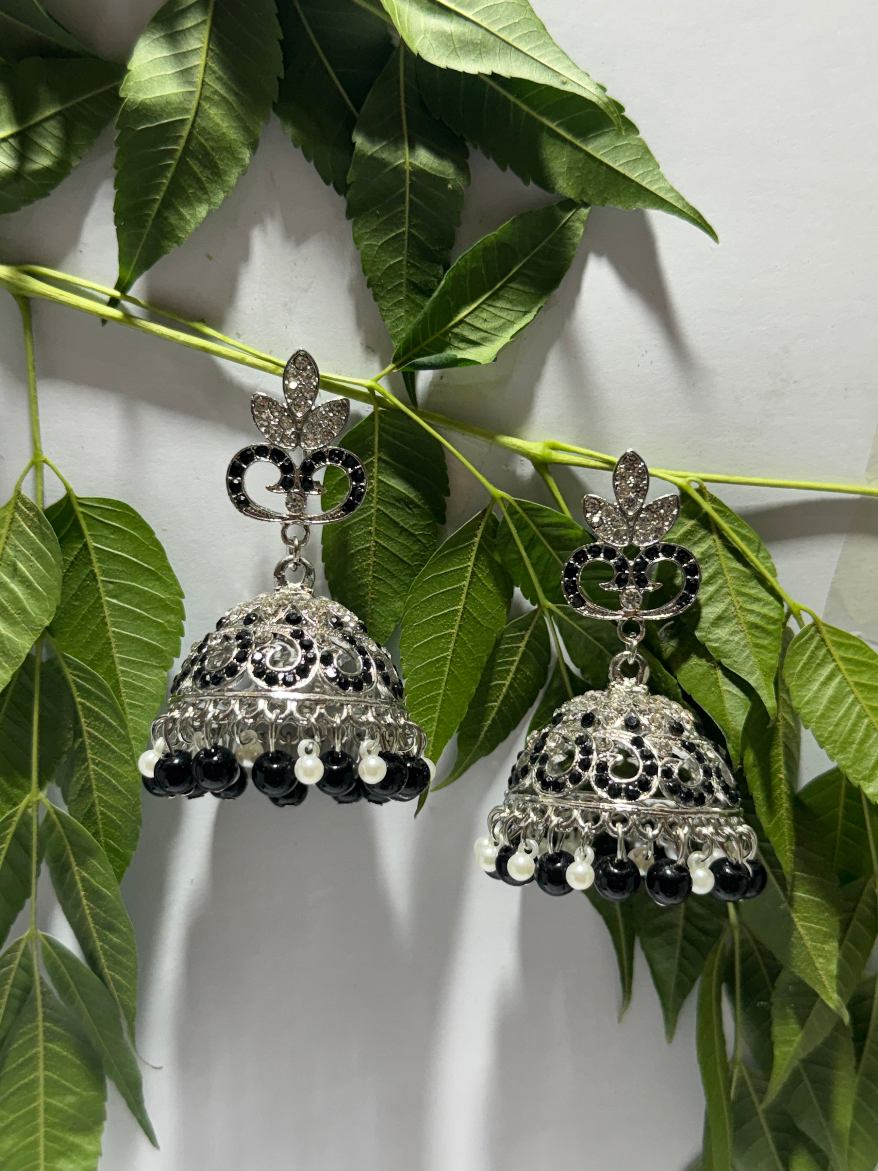 Rivaayat Pearl & Black Jhumkas